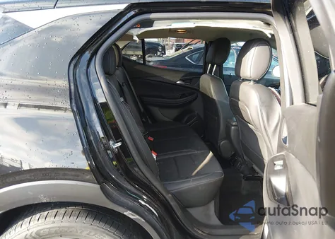 2022 Buick Encore Gx Awd Essence z USA, uszkodzony, nr VIN KL4MMGSL5NB124020